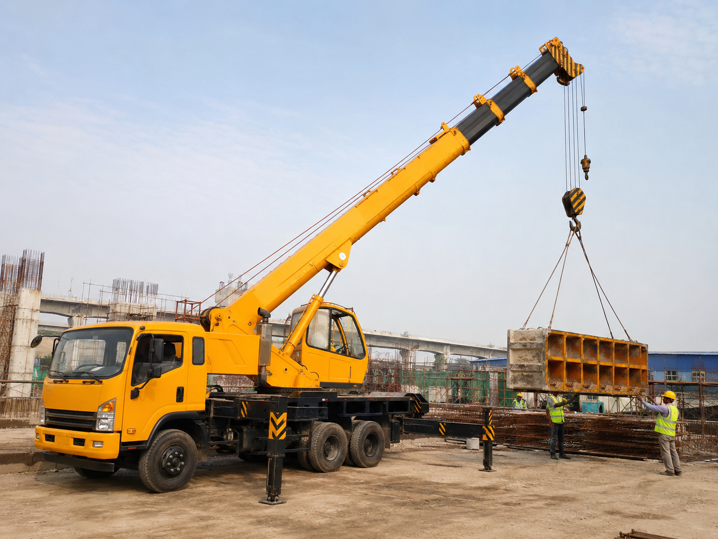 ৫ টন unique crane - RentCTG.com slide 15