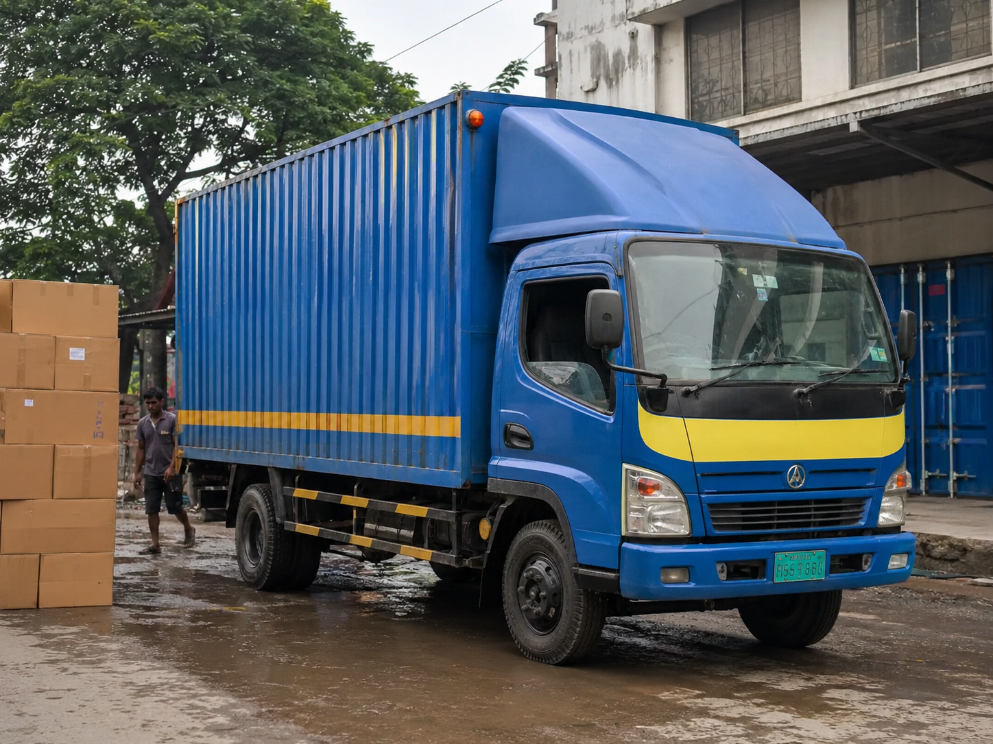 covered van cargo support